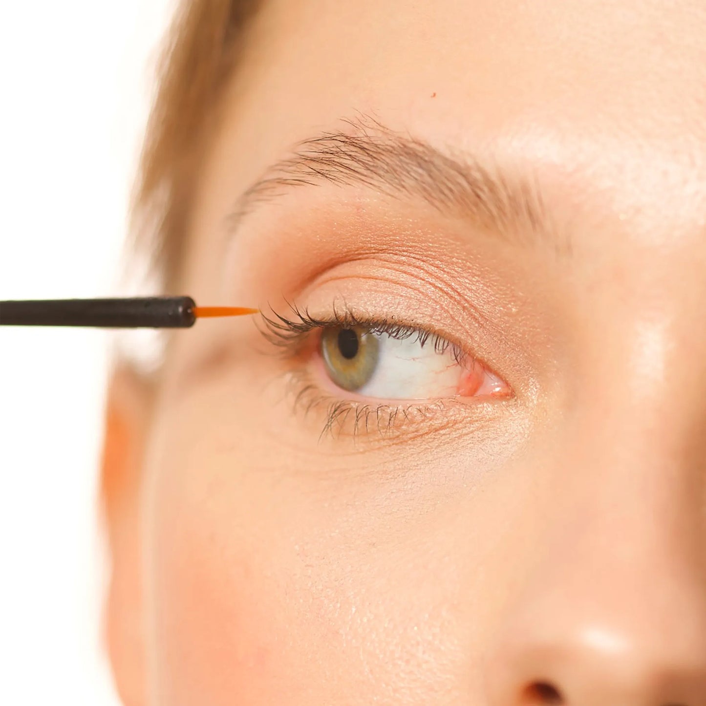 Dưỡng Mi Ban Ngày FEG Eyelash Enhancer